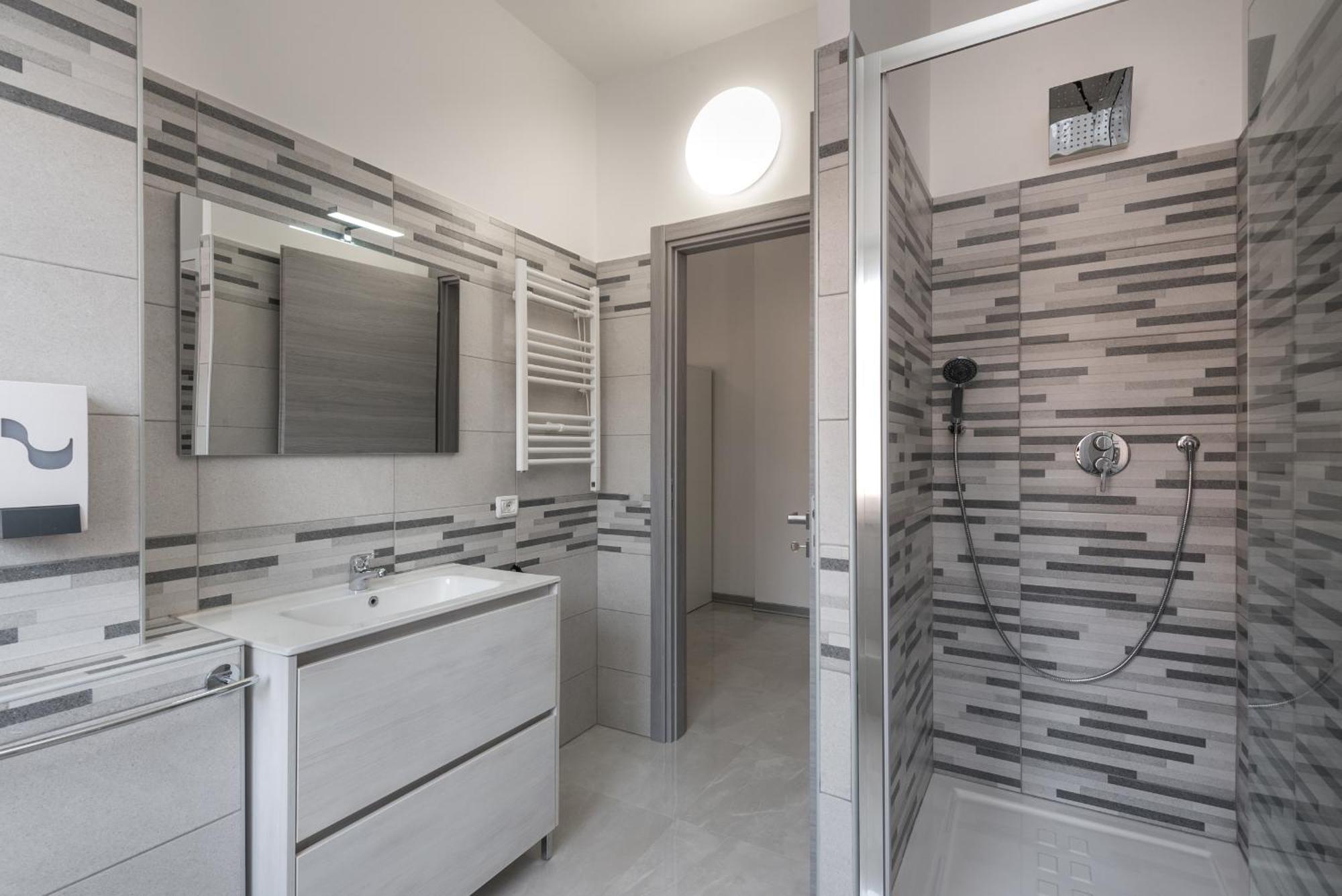 Travelershome Ciampino Airport Guesthouse 600M To Airport エクステリア 写真